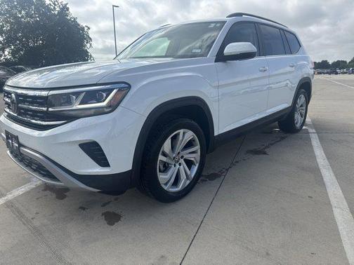 2023 Volkswagen Atlas 2.0T SE w/Technology