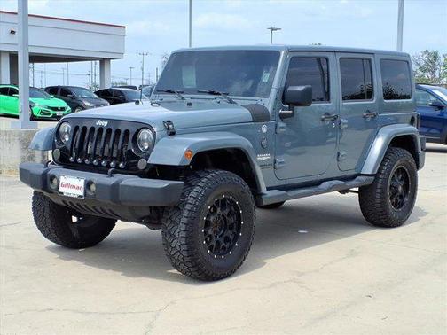 Anvil Clear Coat 2014 Jeep Wrangler Unlimited Sahara