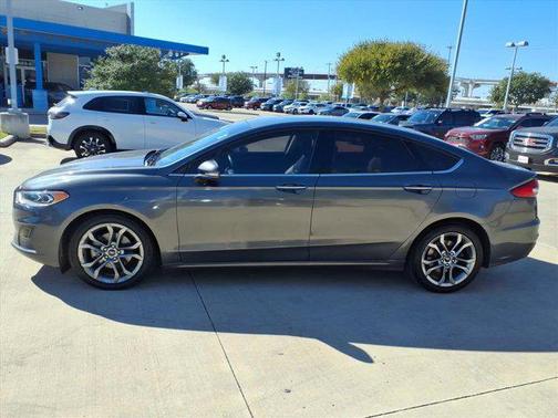 2020 Ford Fusion SEL