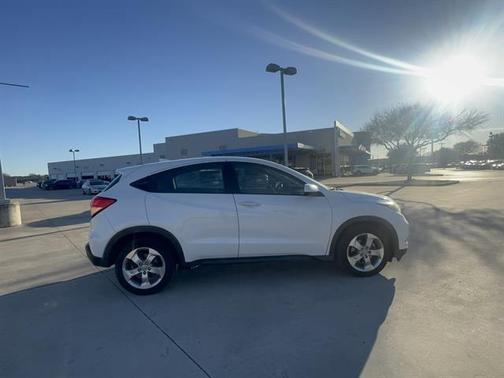2016 Honda HR-V LX