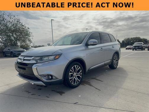 2016 Mitsubishi Outlander SE