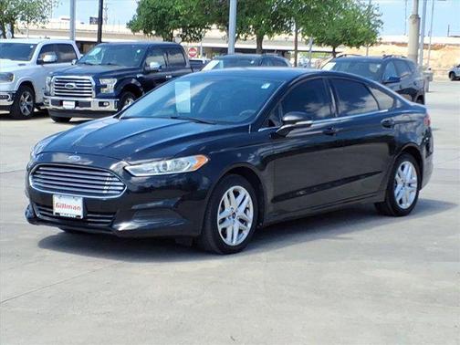 Tuxedo Black Metallic 2013 Ford Fusion SE