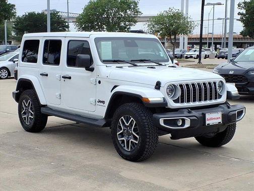 Bright White Clearcoat 2025 Jeep Wrangler 4-Door Sahara 4x4