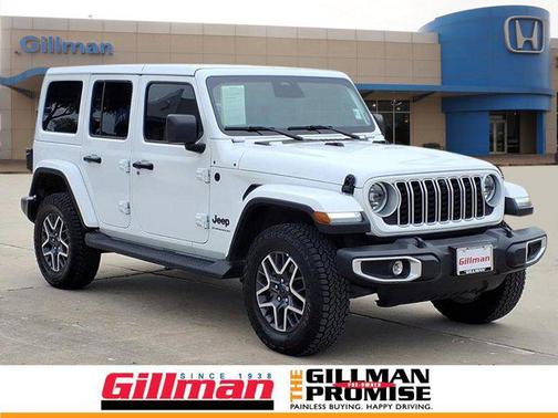 Bright White Clearcoat 2025 Jeep Wrangler 4-Door Sahara 4x4