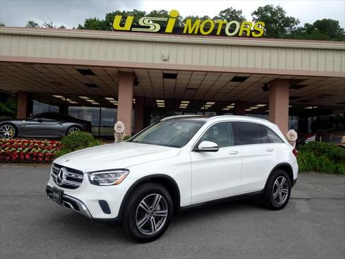 White 2020 Mercedes-Benz GLC 300 4MATIC