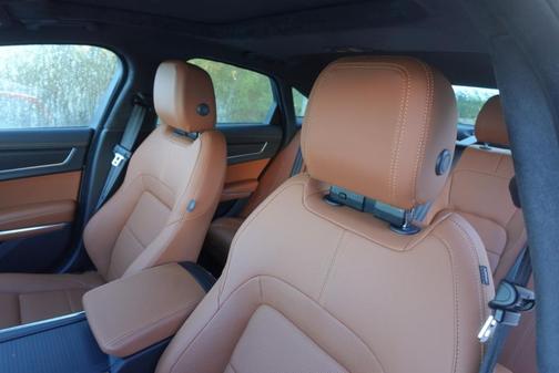 2024 Jaguar XF R-Dynamic SE P250 AWD Automatic