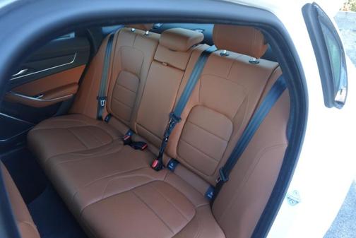 2024 Jaguar XF R-Dynamic SE P250 AWD Automatic