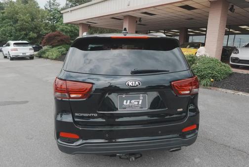 Ebony Black 2019 Kia Sorento LX