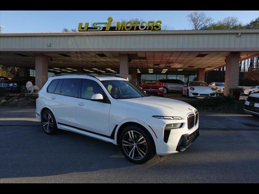 2023 BMW X7 xDrive40i
