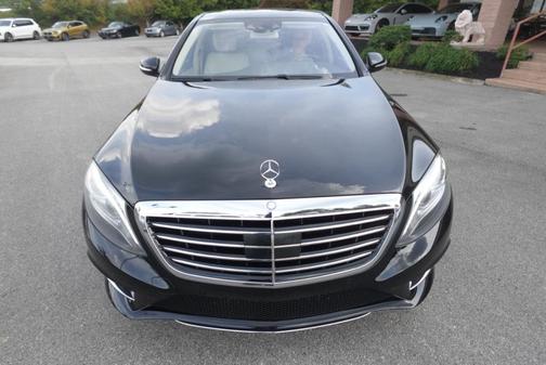 2015 Mercedes-Benz S-Class S550