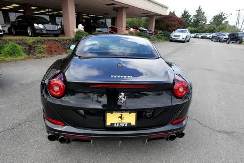 2015 Ferrari California T