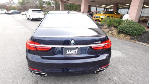 2016 BMW 750 I
