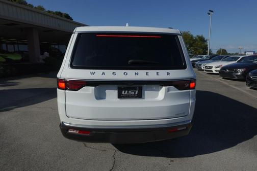 2022 Jeep Wagoneer Series III 4x2