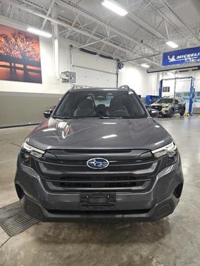 2025 Subaru Forester Base