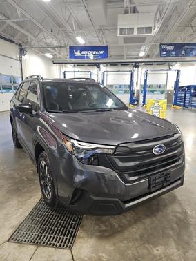 2025 Subaru Forester Base