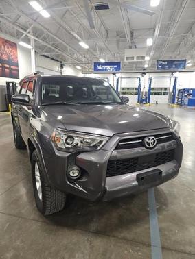 2022 Toyota 4Runner SR5