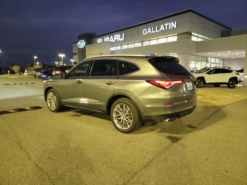 2023 Acura MDX Advance Package