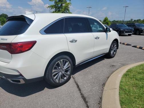 2017 Acura MDX 3.5L w/Technology Package