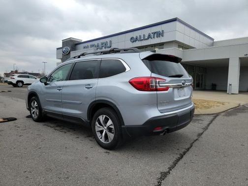2023 Subaru Ascent Premium 8-Passenger