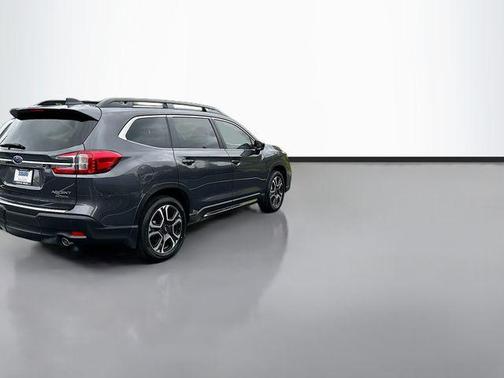 Magnetite Gray Metallic 2026 Subaru Ascent Limited 8-Passenger