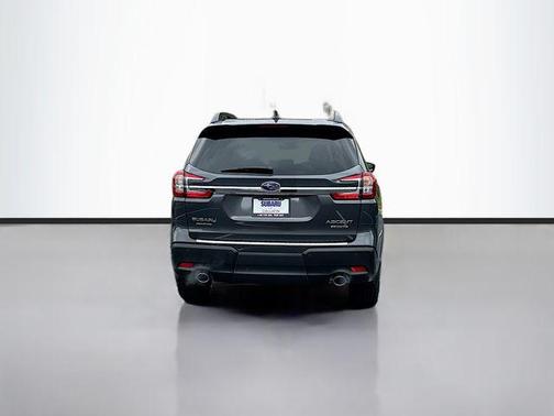 Magnetite Gray Metallic 2026 Subaru Ascent Limited 8-Passenger