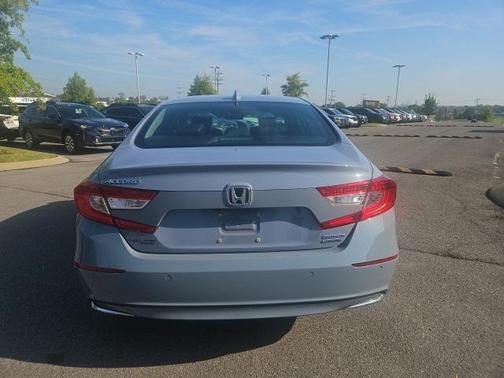 2022 Honda Accord Hybrid Touring