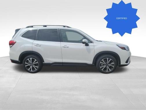 Crystal White Pearl 2024 Subaru Forester Limited