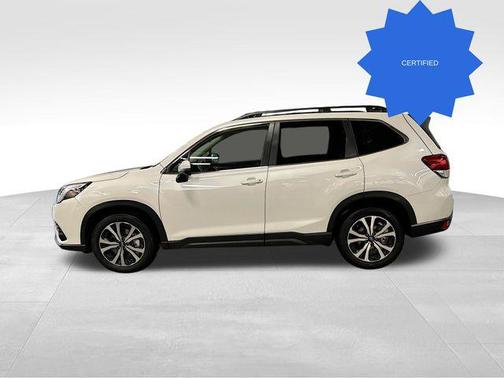 Crystal White Pearl 2024 Subaru Forester Limited