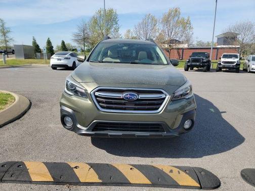 Wilderness Green Metallic 2019 Subaru Outback 2.5i Limited
