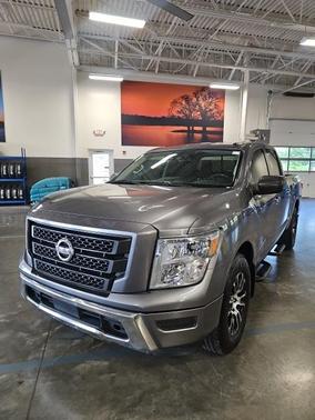 2021 Nissan Titan SV