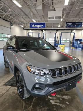 2023 Jeep Compass Trailhawk