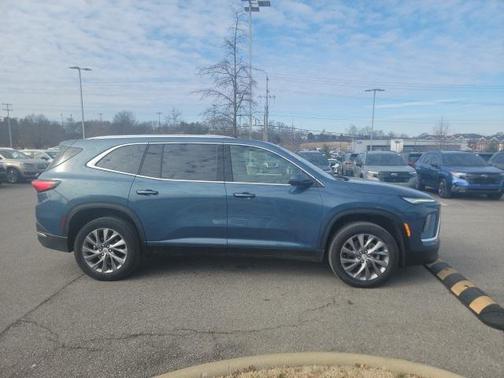 2025 Buick Enclave Preferred FWD