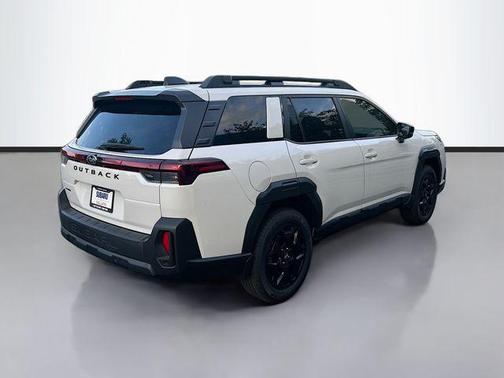 Crystal White Pearl 2026 Subaru Outback Limited
