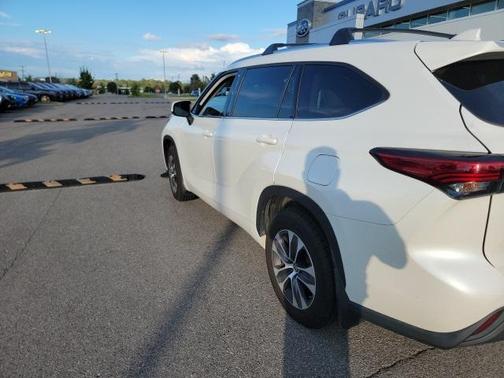 2020 Toyota Highlander XLE