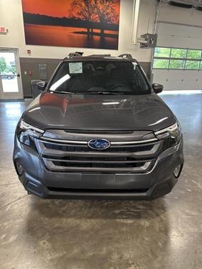 2025 Subaru Forester Hybrid Premium