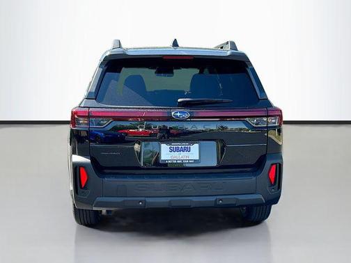Crystal Black Silica 2026 Subaru Outback Premium