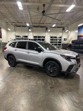 2025 Subaru Ascent Onyx Edition Touring 7-Passenger