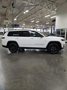 2024 Jeep Grand Cherokee L Altitude