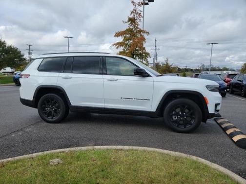 2024 Jeep Grand Cherokee L Altitude