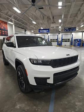 2024 Jeep Grand Cherokee L Altitude