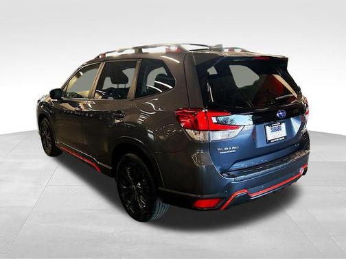 Magnetite Gray Metallic 2022 Subaru Forester Sport