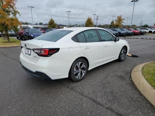 2023 Subaru Legacy Base