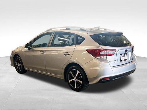 Ice Silver Metallic 2023 Subaru Impreza Premium