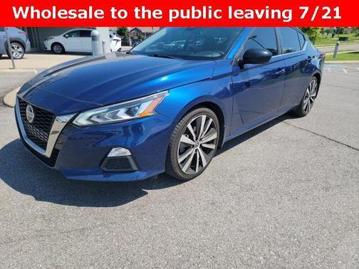 2020 Nissan Altima SR FWD