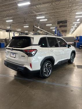 2025 Subaru Forester Hybrid Premium