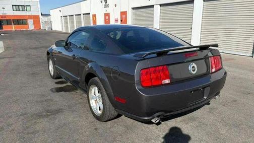 Gray 2007 Ford Mustang GT Premium
