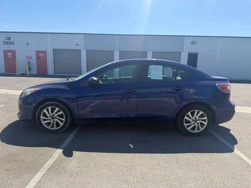 Indigo Lights Mica 2013 Mazda Mazda3 i Grand Touring
