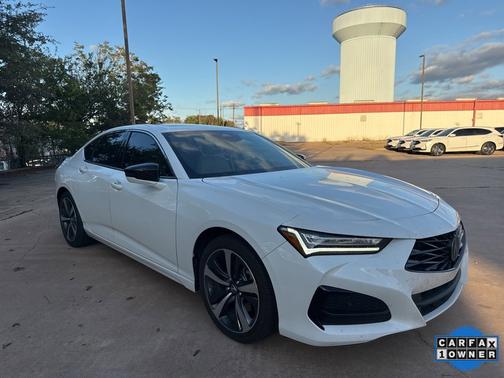 2025 Acura TLX