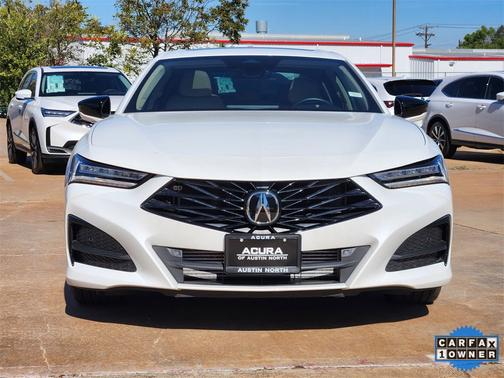 2025 Acura TLX 