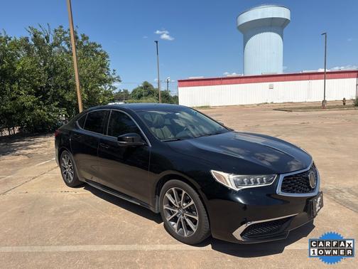 2018 Acura TLX 